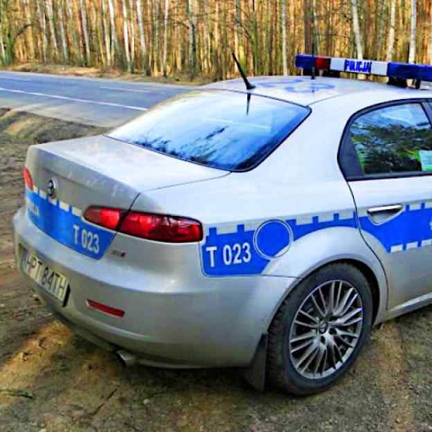 [VIDEO] Pirat w rękach policjantów. Pędził ponad 200 kilometrów na godzinę