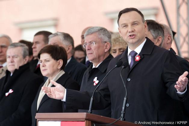 Andrzej Duda gratuluje Prezydentowi-elektowi Republiki Francuskiej